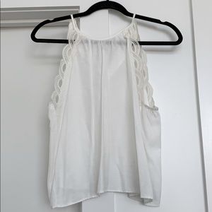 Darlin tank with lace